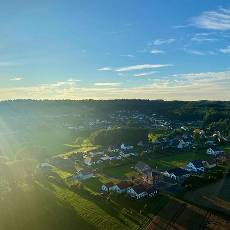 Deine-Eifel-Ferienwohnung Feusdorf Kültér fotó